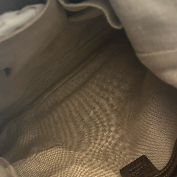Gucci Beige and Brown Monogram Shoulder Bag - Picture 8 of 10